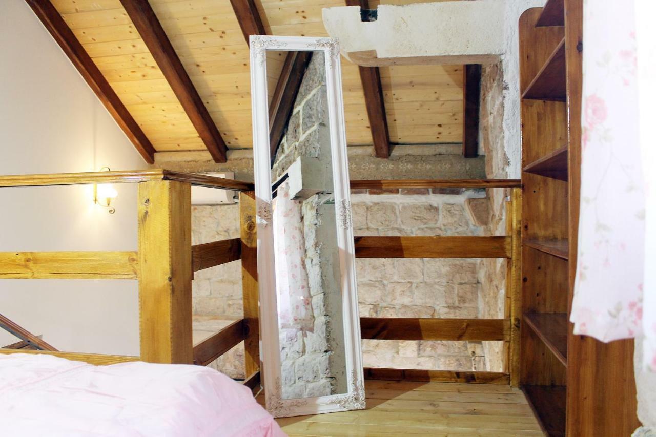 Apartments D&N Вис Екстериор снимка