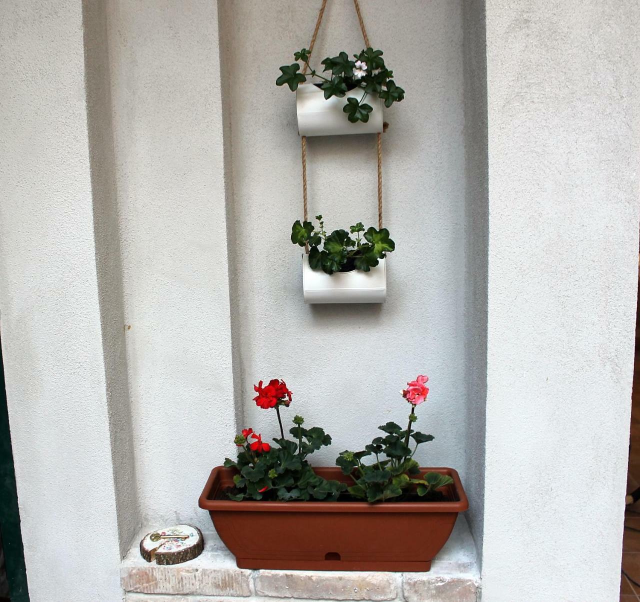 Apartments D&N Вис Екстериор снимка